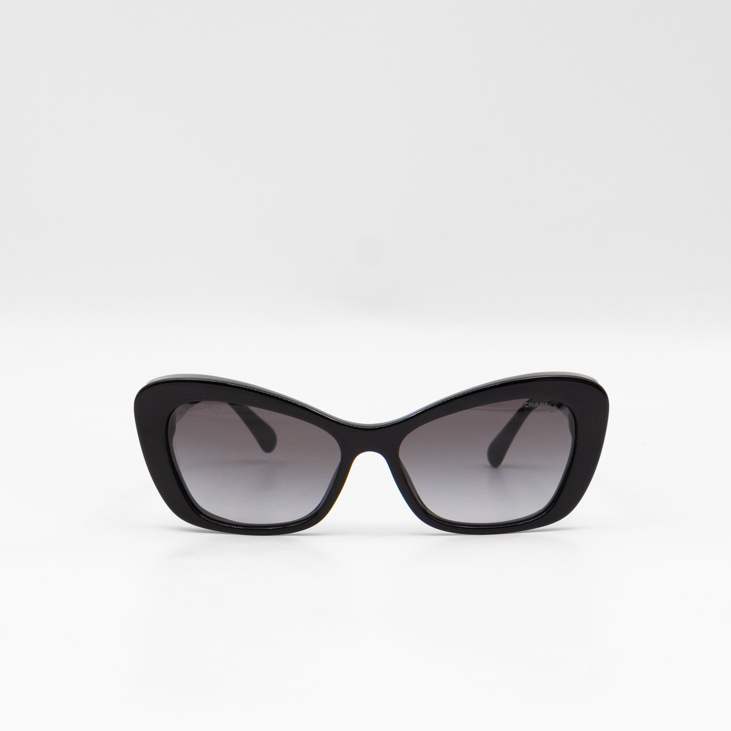 Cat Eye Sunglasses with Pearls Black