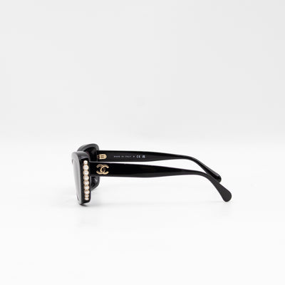 Cat Eye Sunglasses with Pearls Black