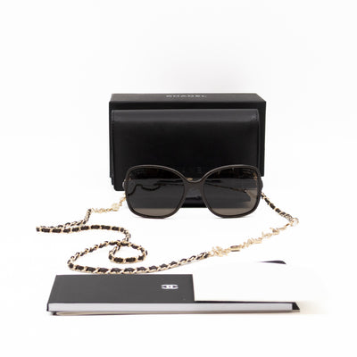 Square Sunglasses With Chanel Chain