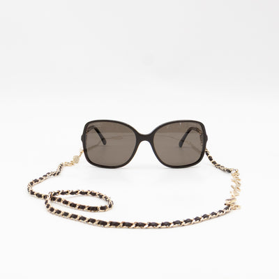 Square Sunglasses With Chanel Chain
