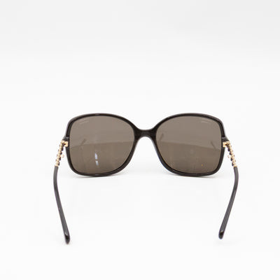 Square Sunglasses With Chanel Chain