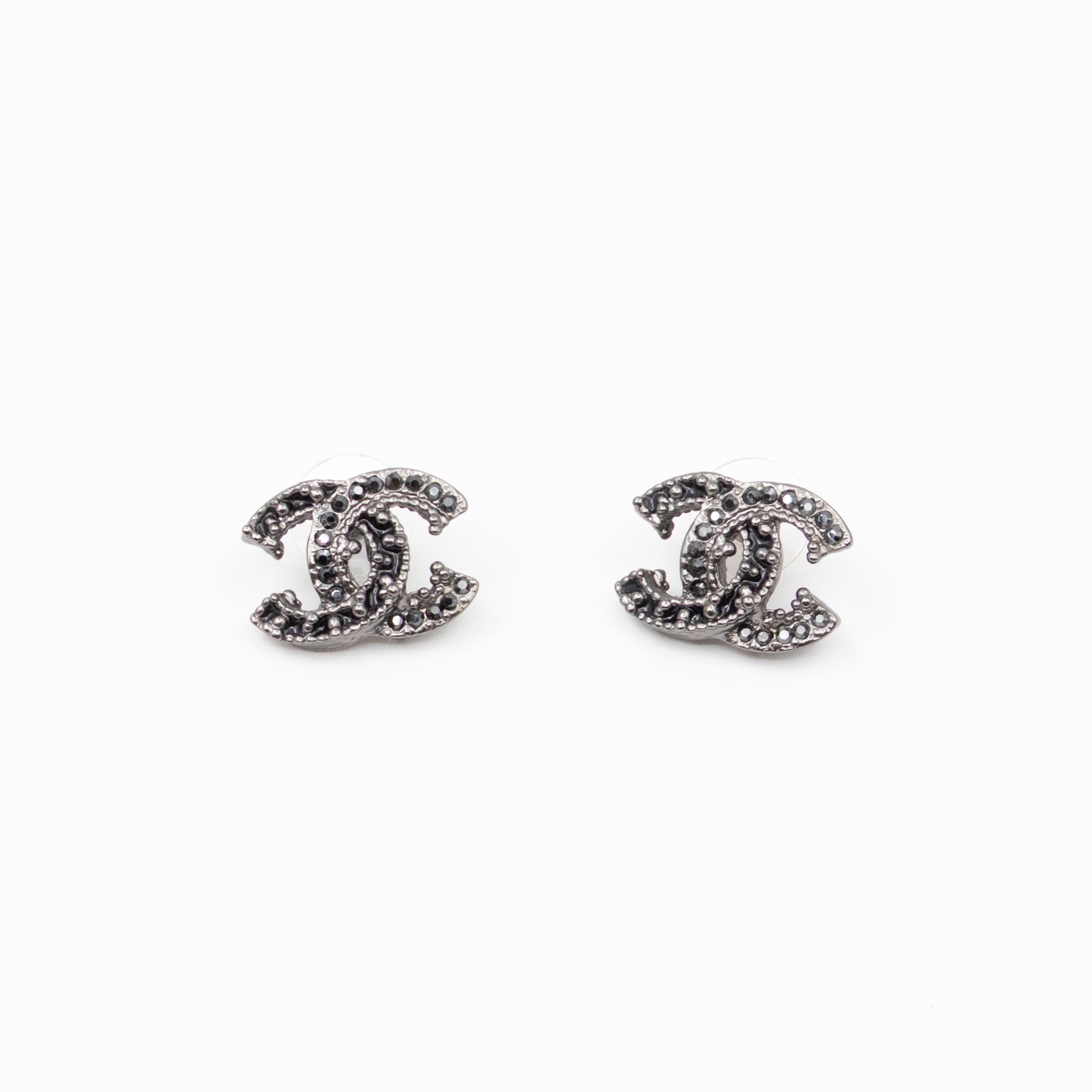 CC Crystal Earrings Black & Ruthenium