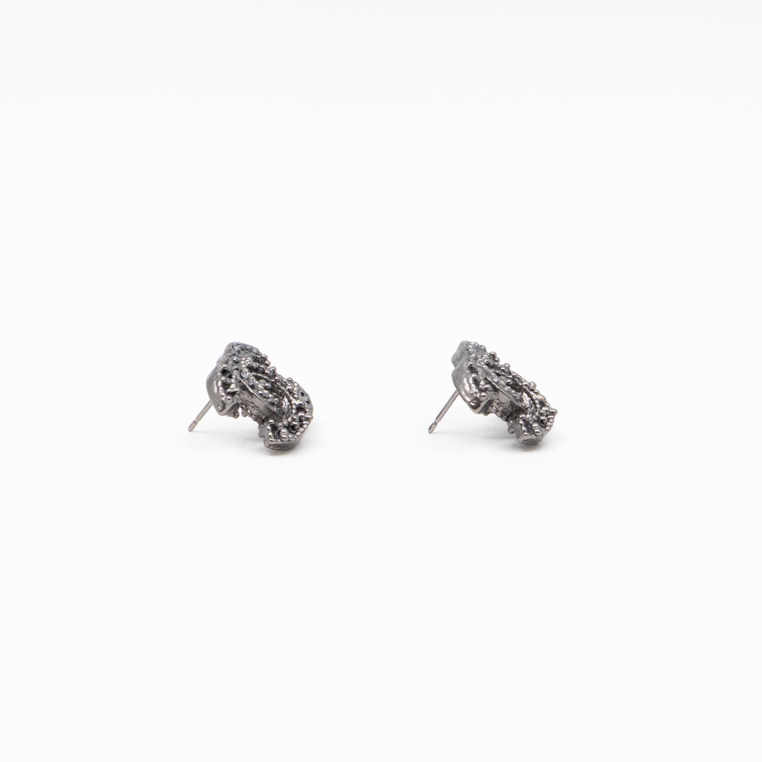 CC Crystal Earrings Black & Ruthenium