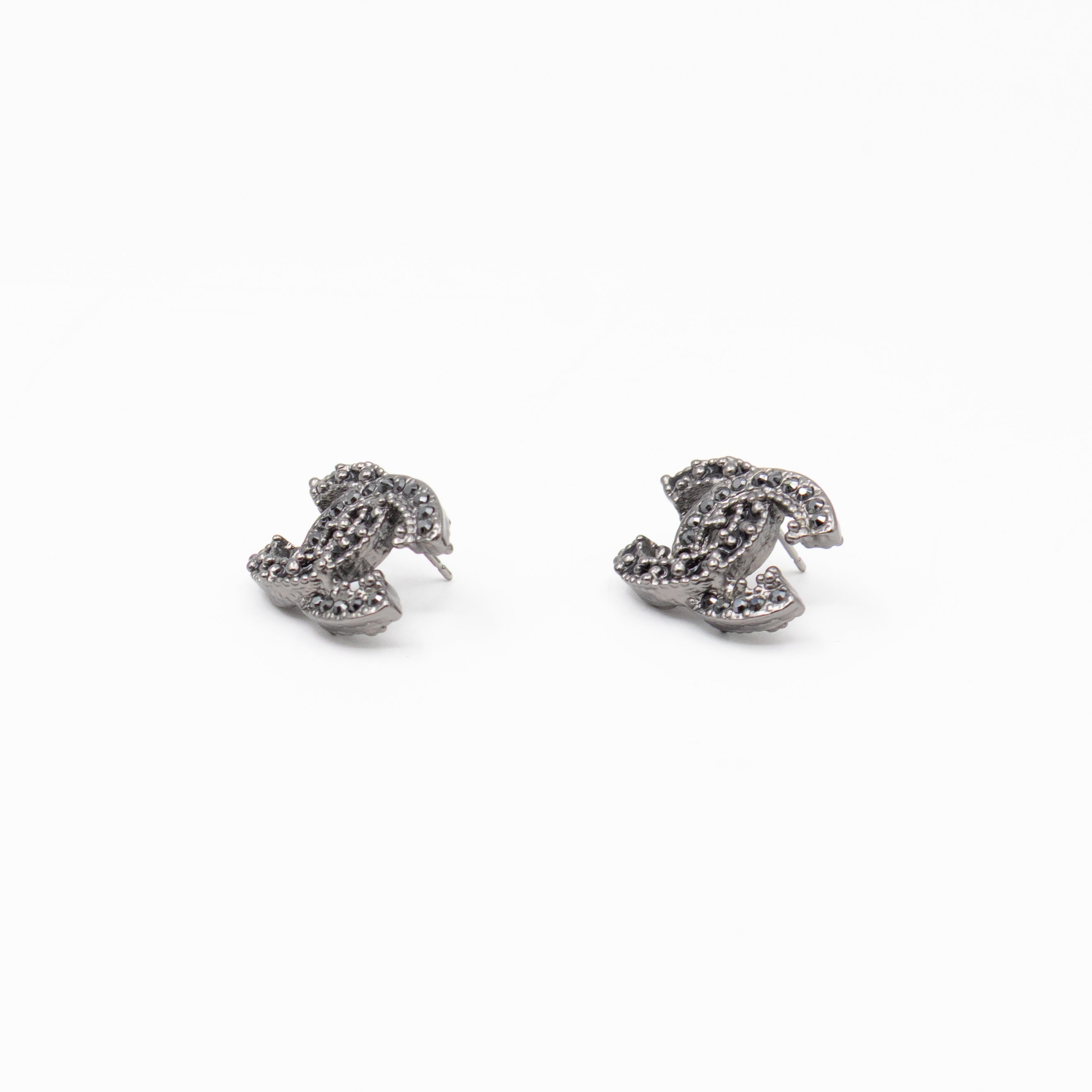 CC Crystal Earrings Black & Ruthenium