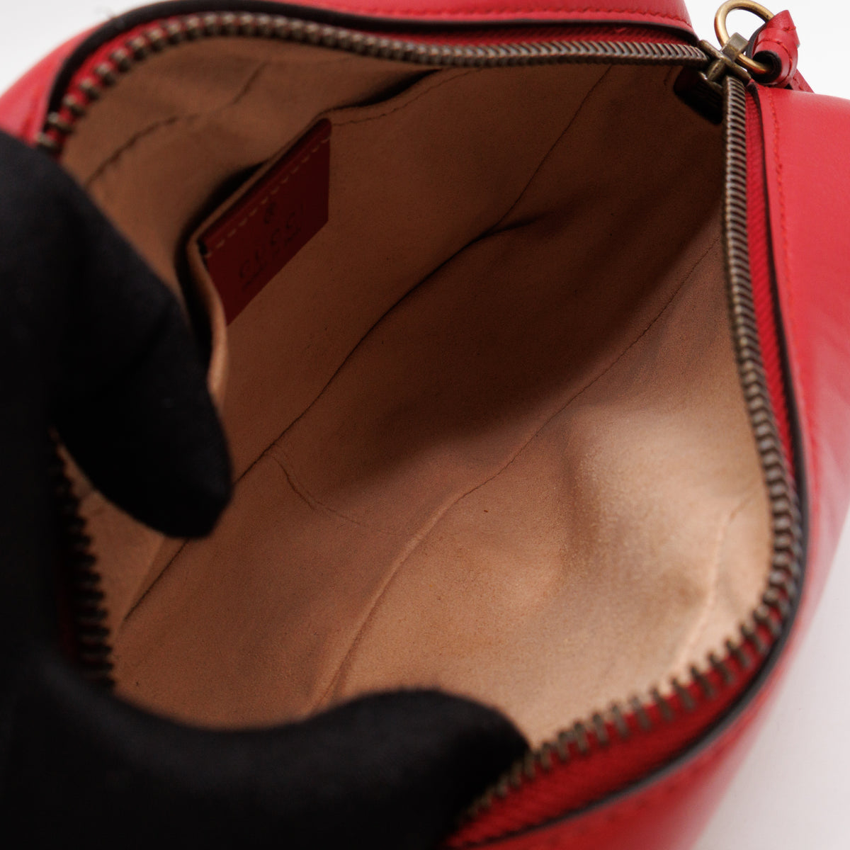 GG Marmont Matelassé Mini Red Leather