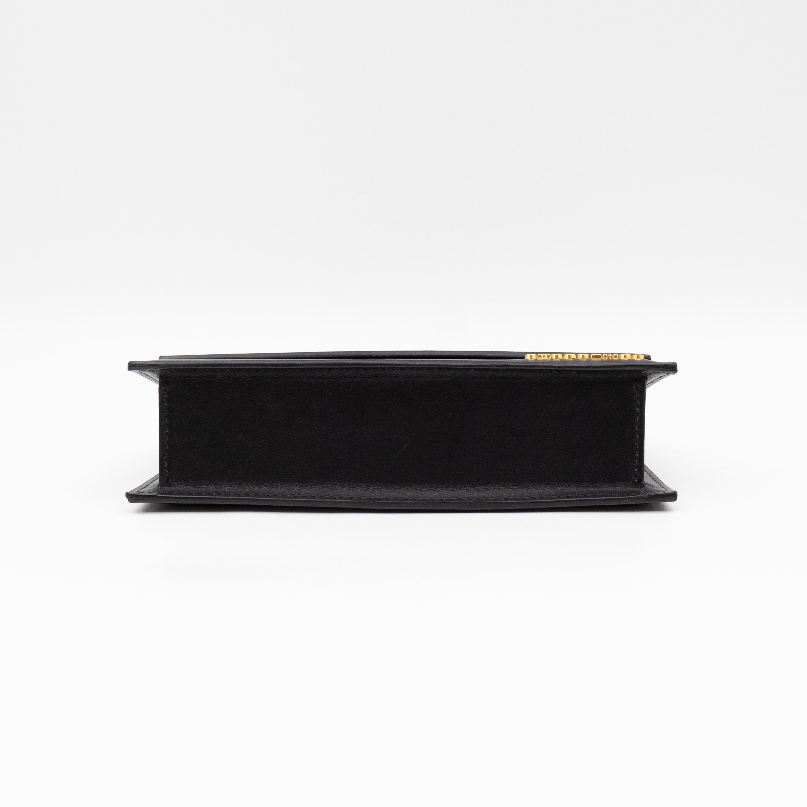 Le Chiquito Long Black Leather