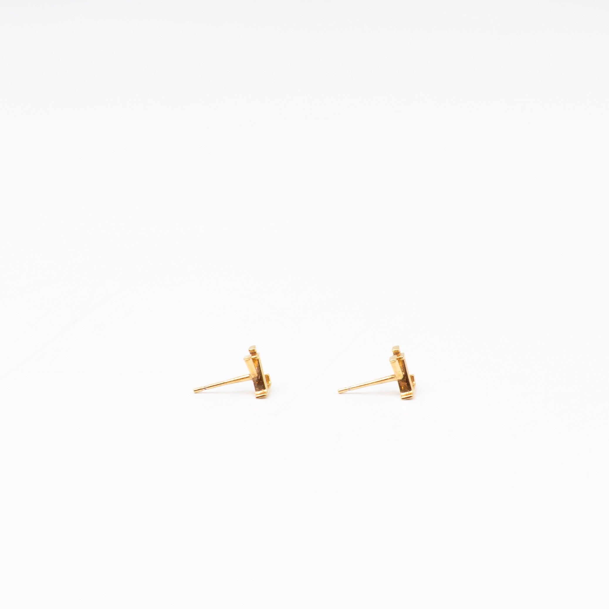 Floragram Earrings Resin Beads White & Gold