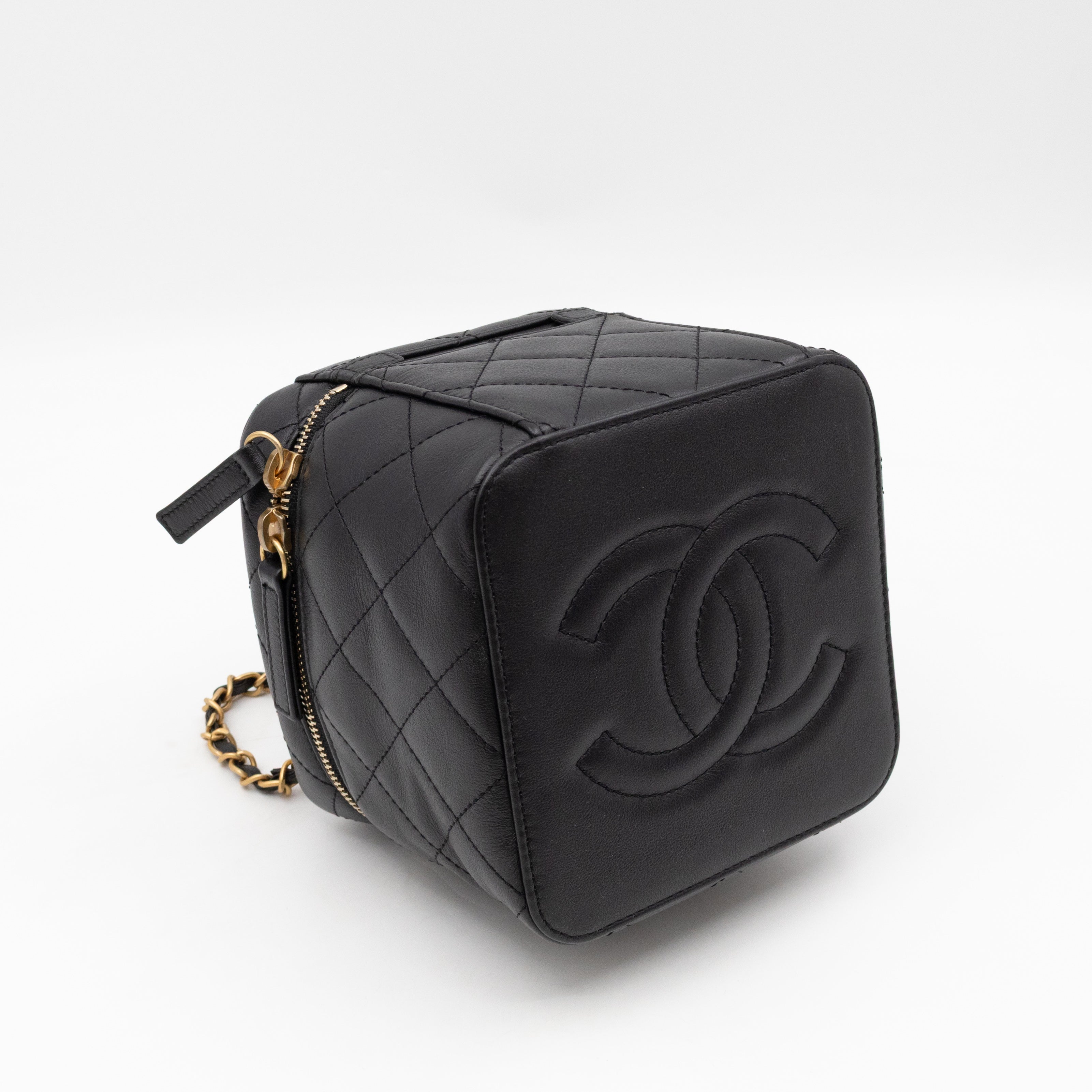 CC Chain Vanity Case Small Black Leather