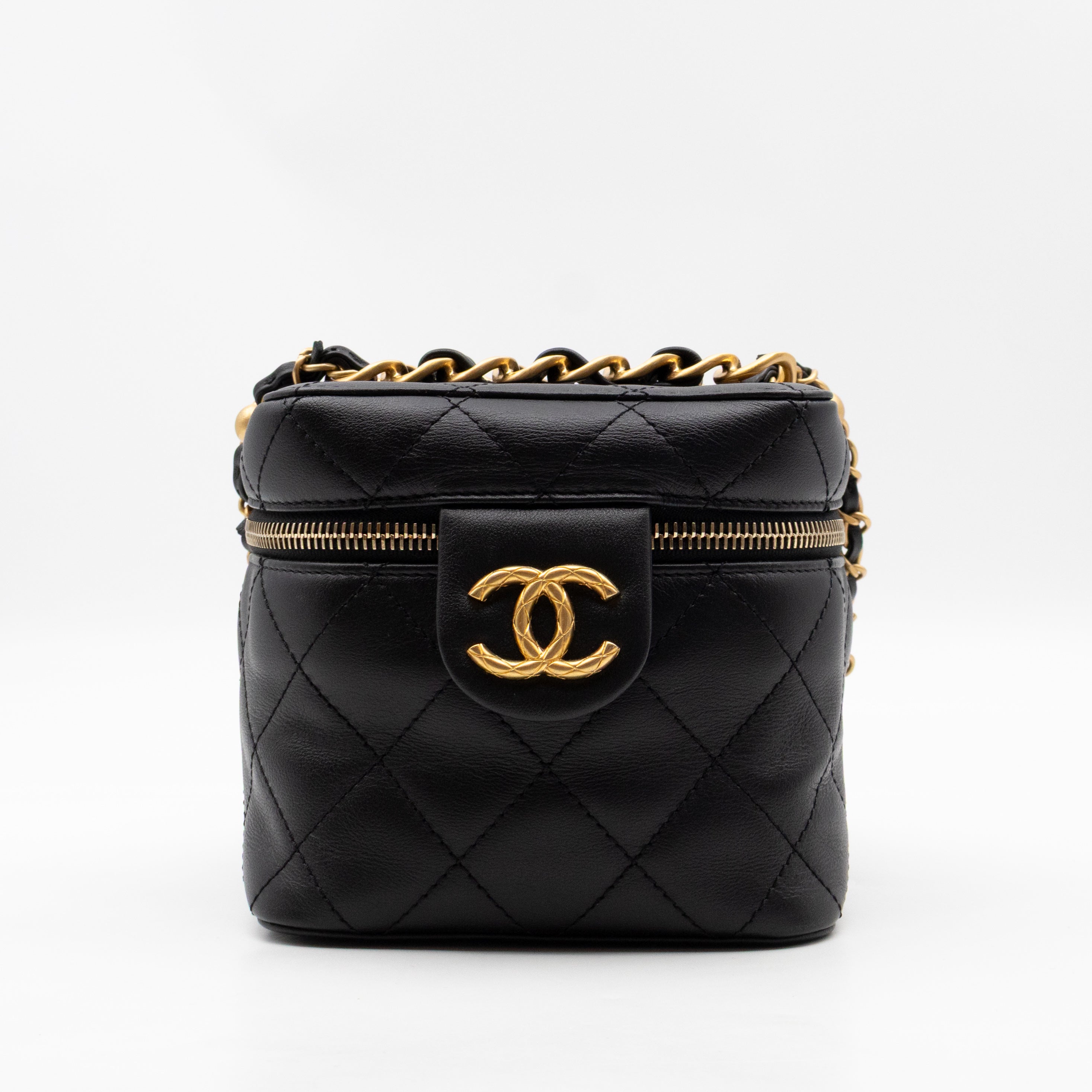 CC Chain Vanity Case Small Black Leather