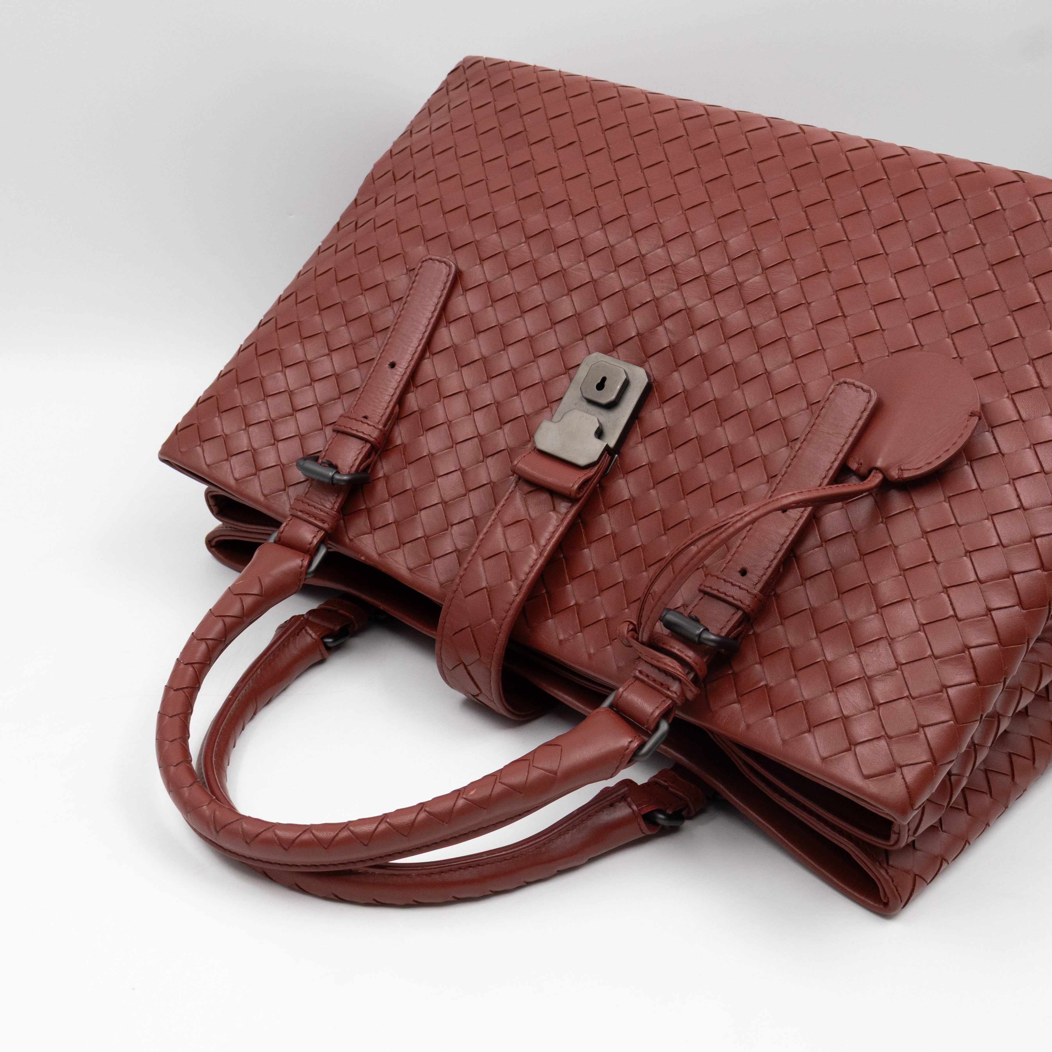 Roma Tote Large Brick Red Nappa Intrecciato Leather
