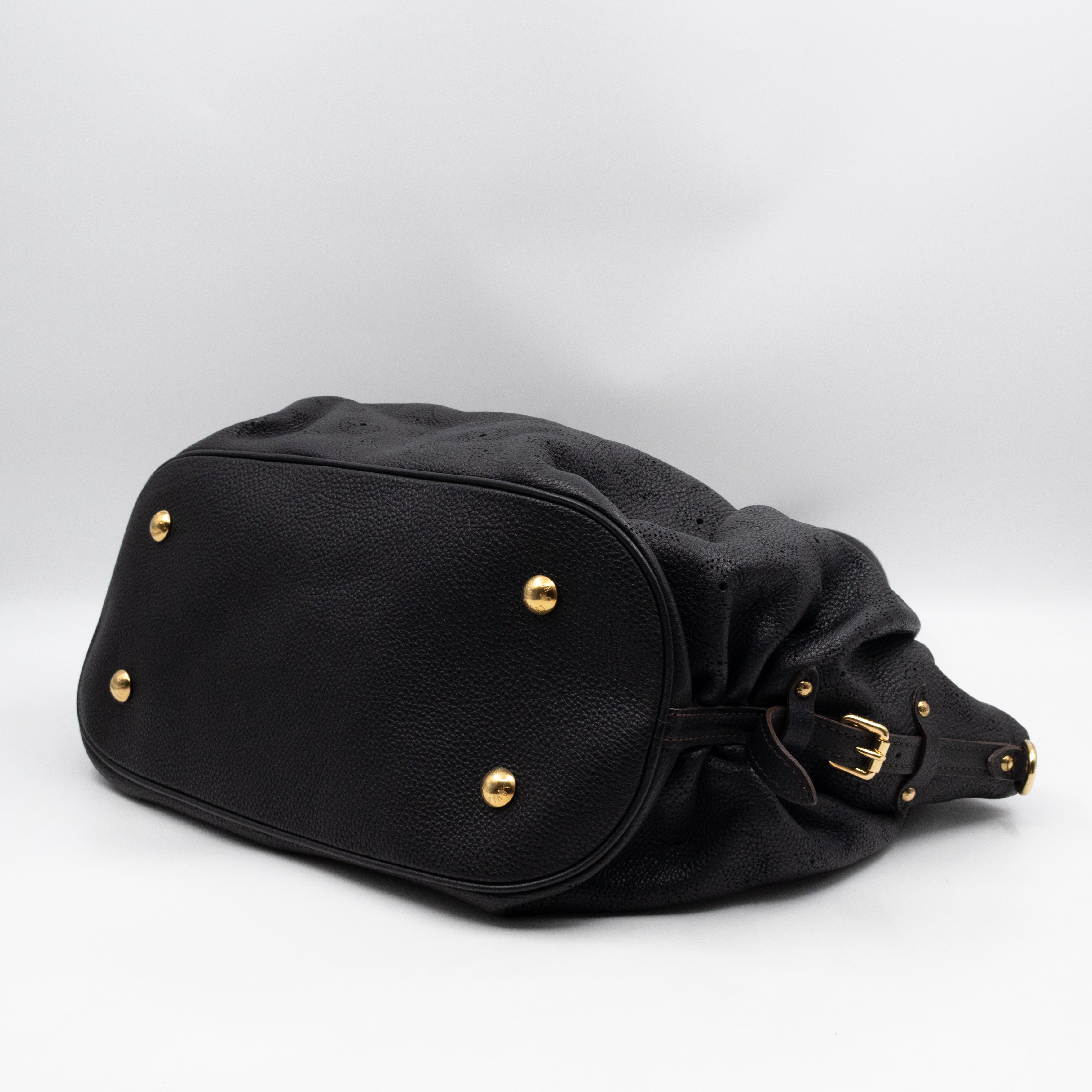 Mahina L Black Leather