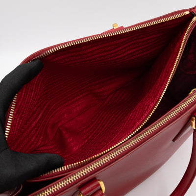 Galleria Large Double Zip Red Saffiano Leather