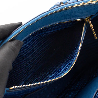 Galleria Medium Double Zip Blue Two Tone Saffiano Leather
