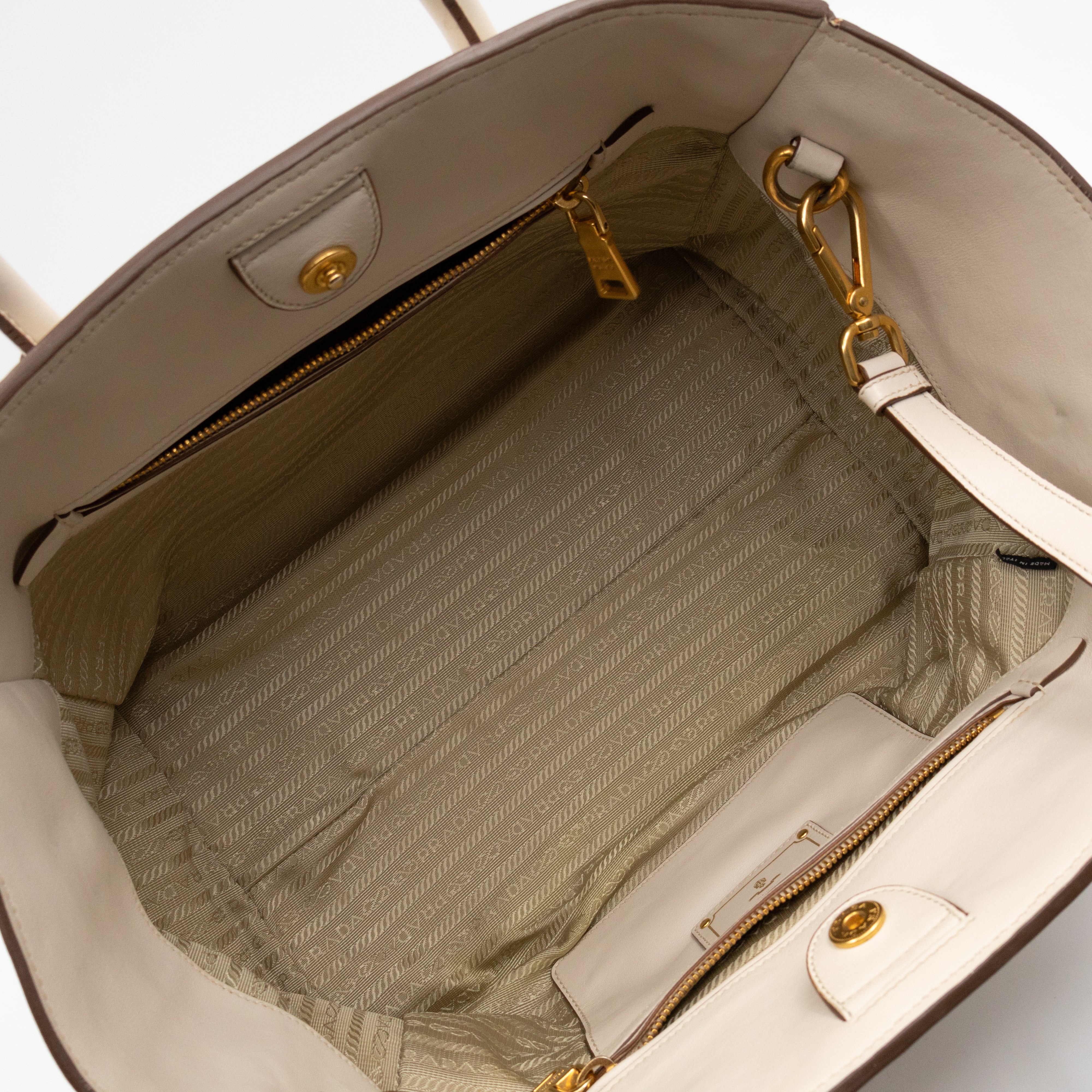 Shoulder Tote Bag White Vitello Daino Leather