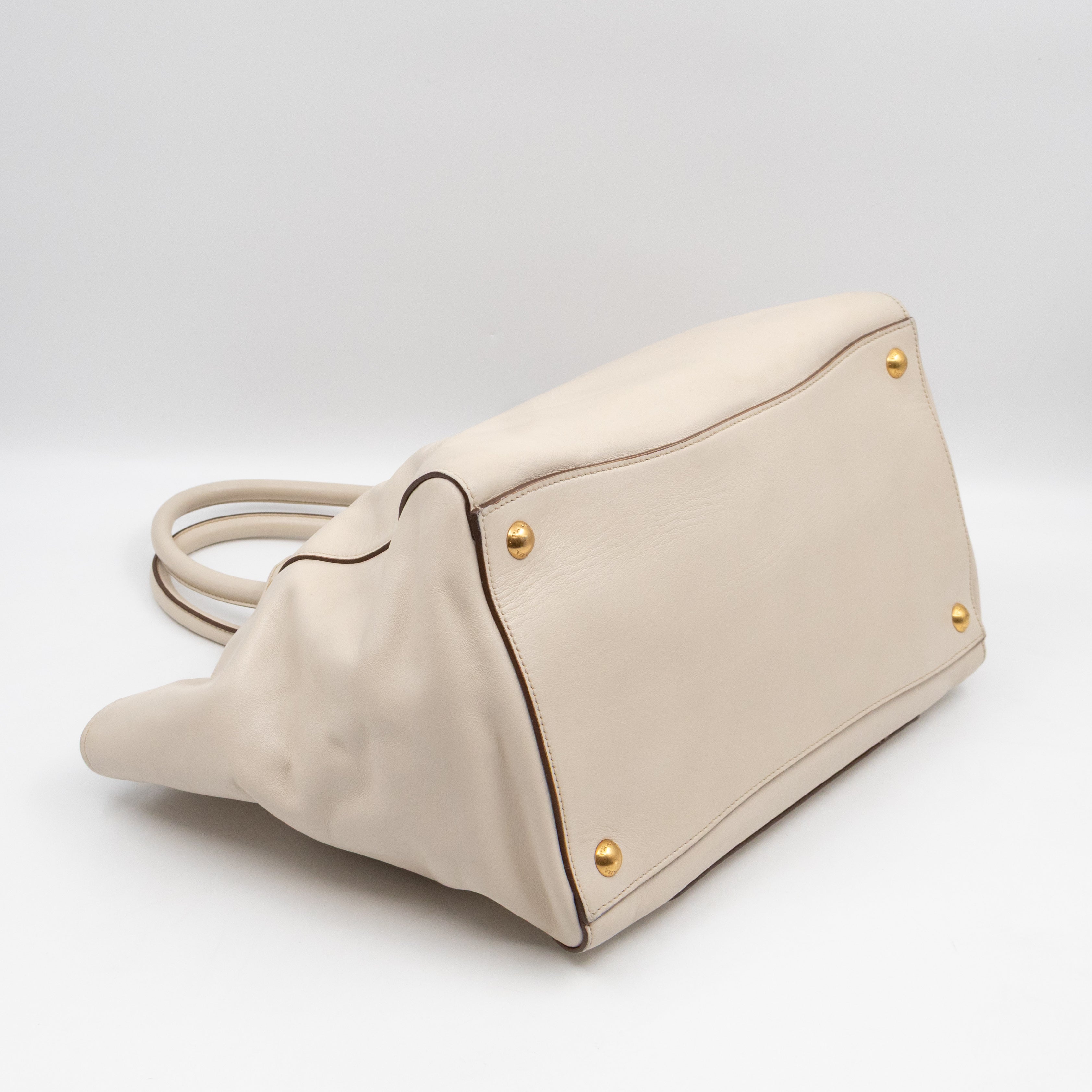 Shoulder Tote Bag White Vitello Daino Leather