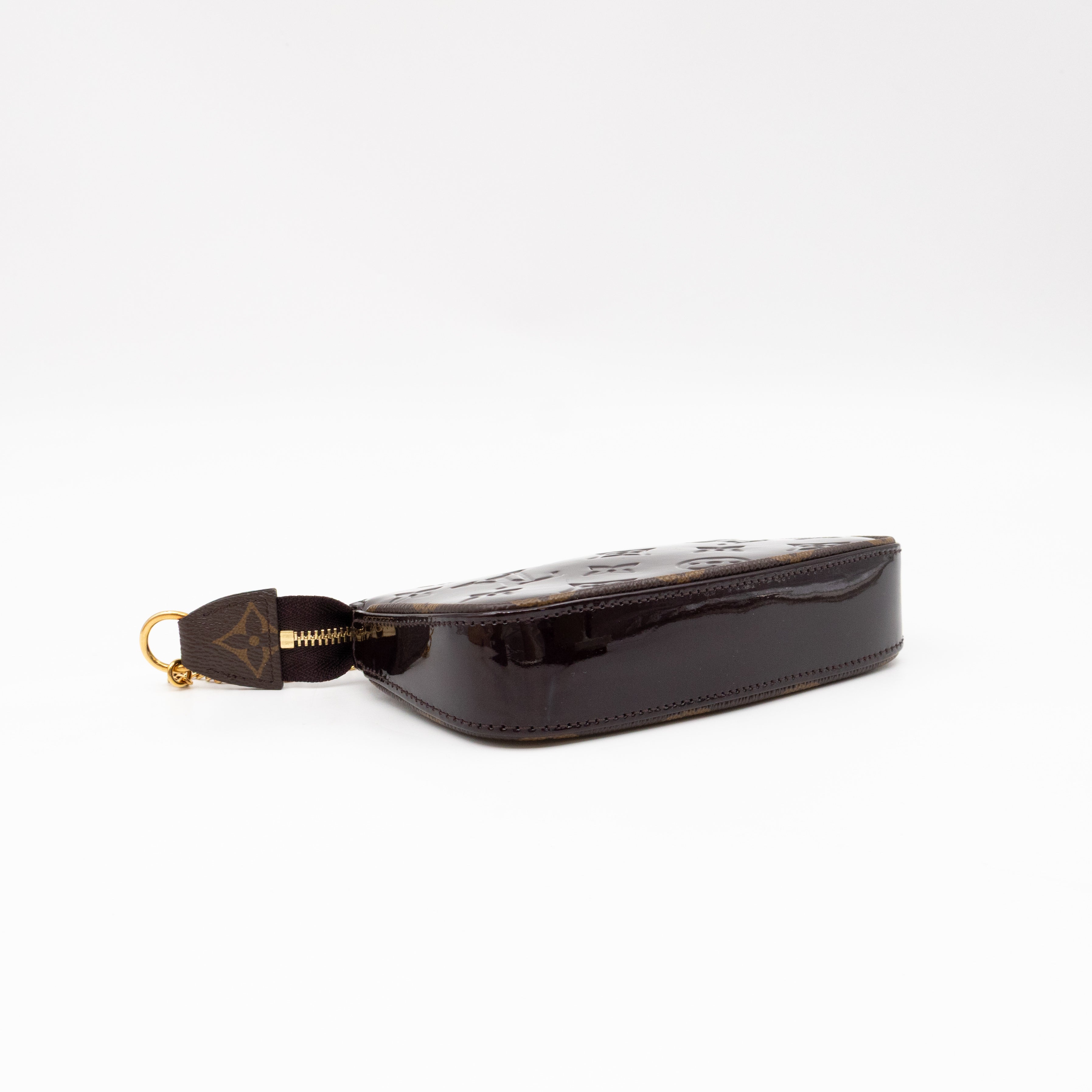 Mini Pochette Accessoires Amarante Vernis Monogram