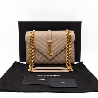 Envelope Medium Beige Quilted Grain De Poudre Embossed Leather