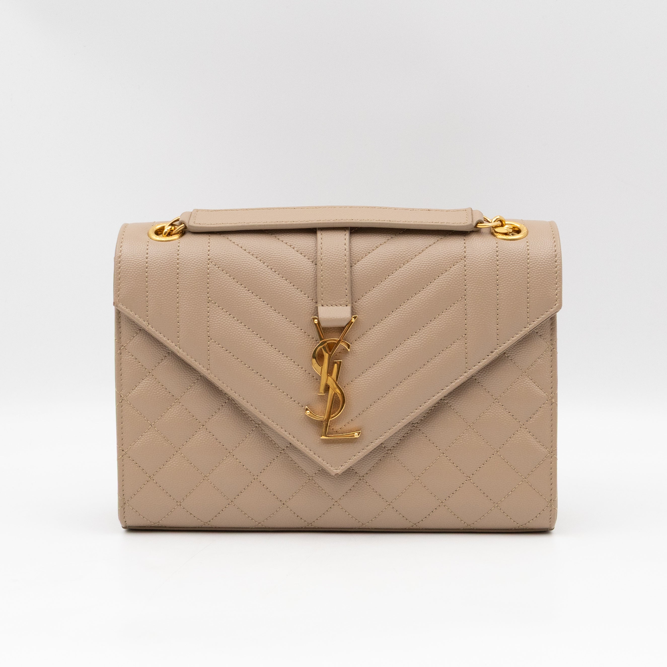 Envelope Medium Beige Quilted Grain De Poudre Embossed Leather