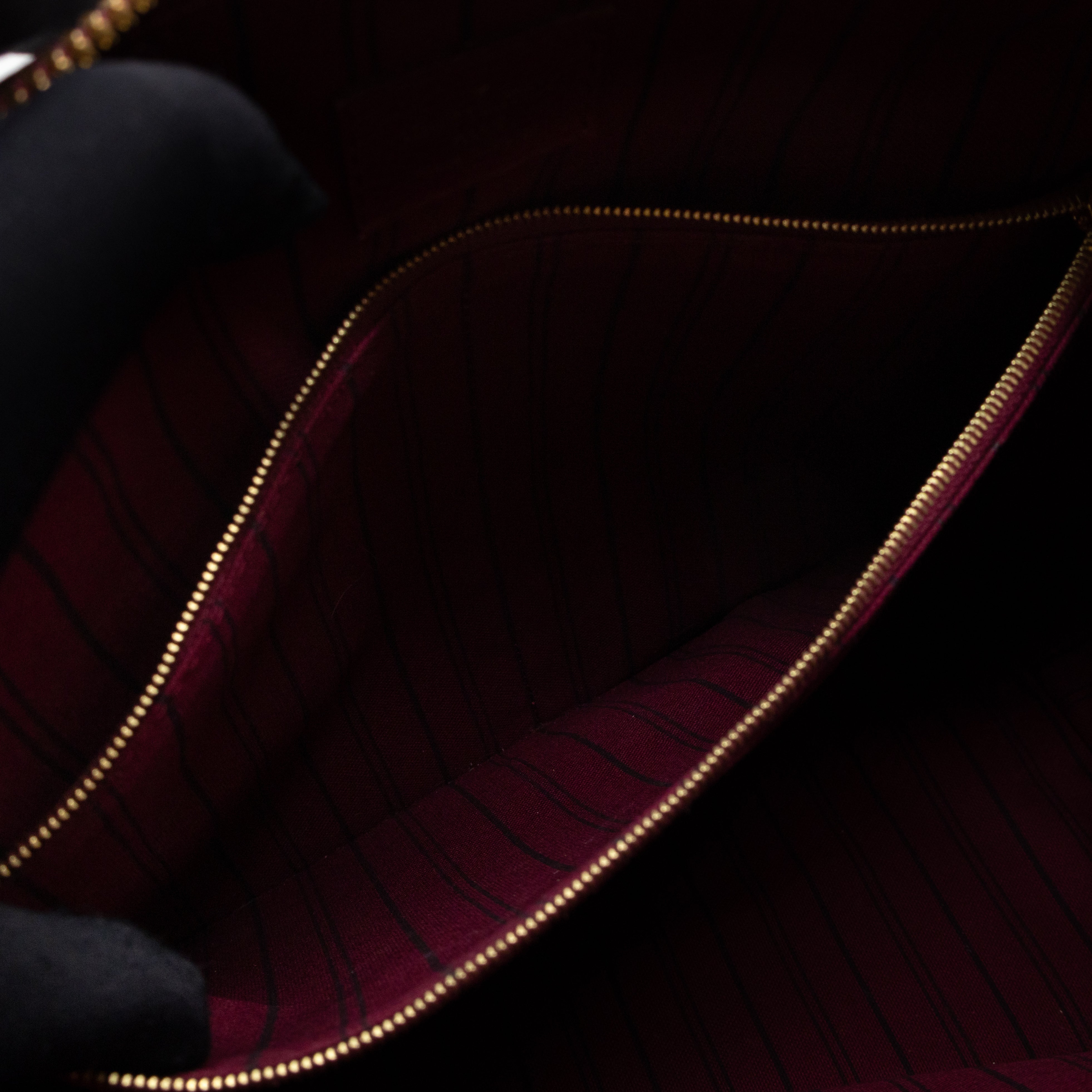 Lumineuse PM Monogram Empreinte Burgundy
