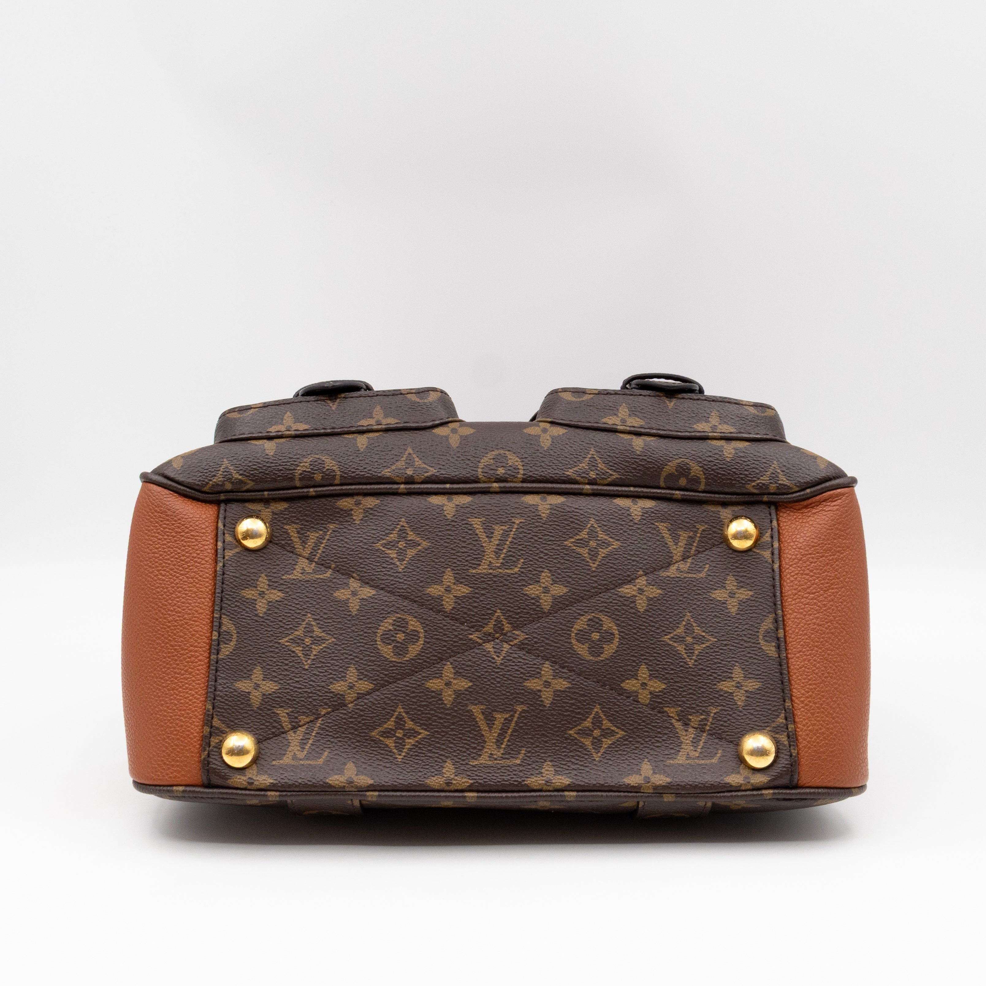 Manhattan NM Monogram Caramel