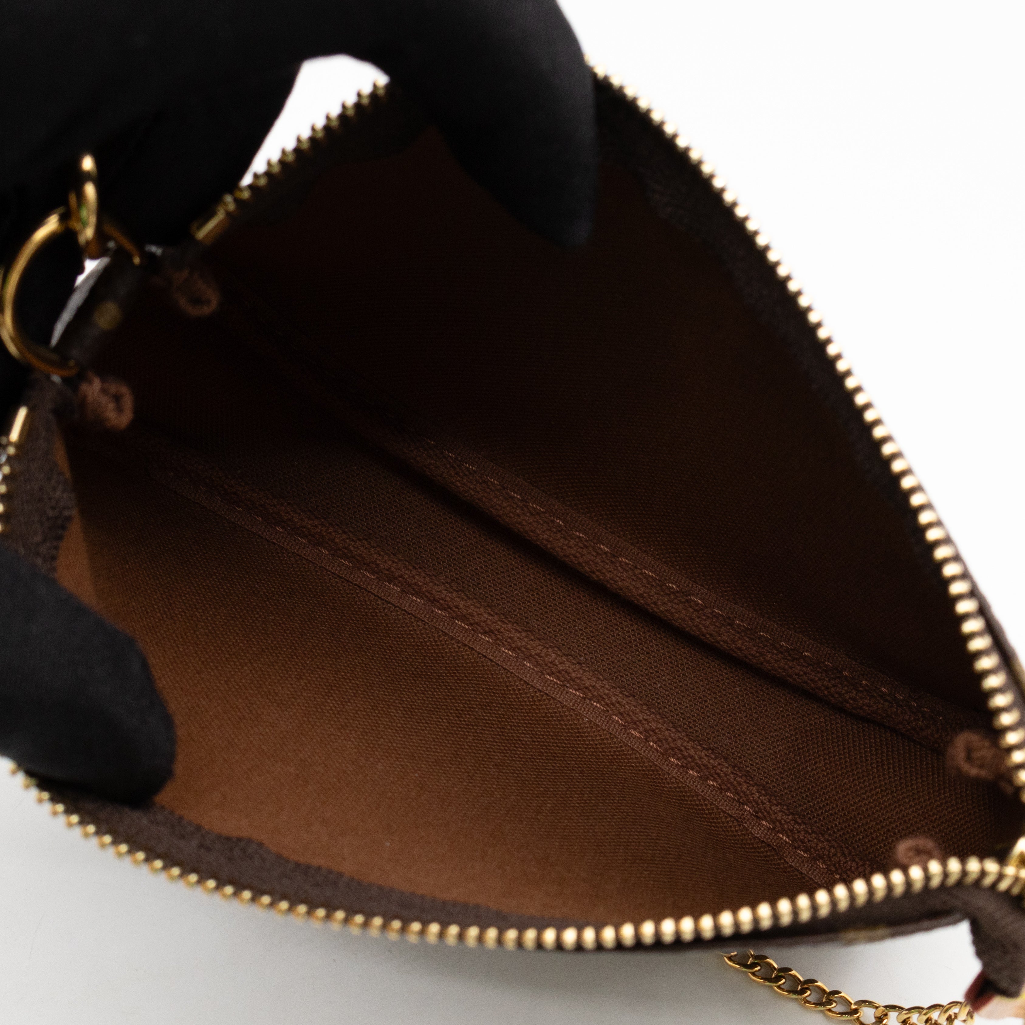 Mini Pochette Accessoires On Chain Monogram