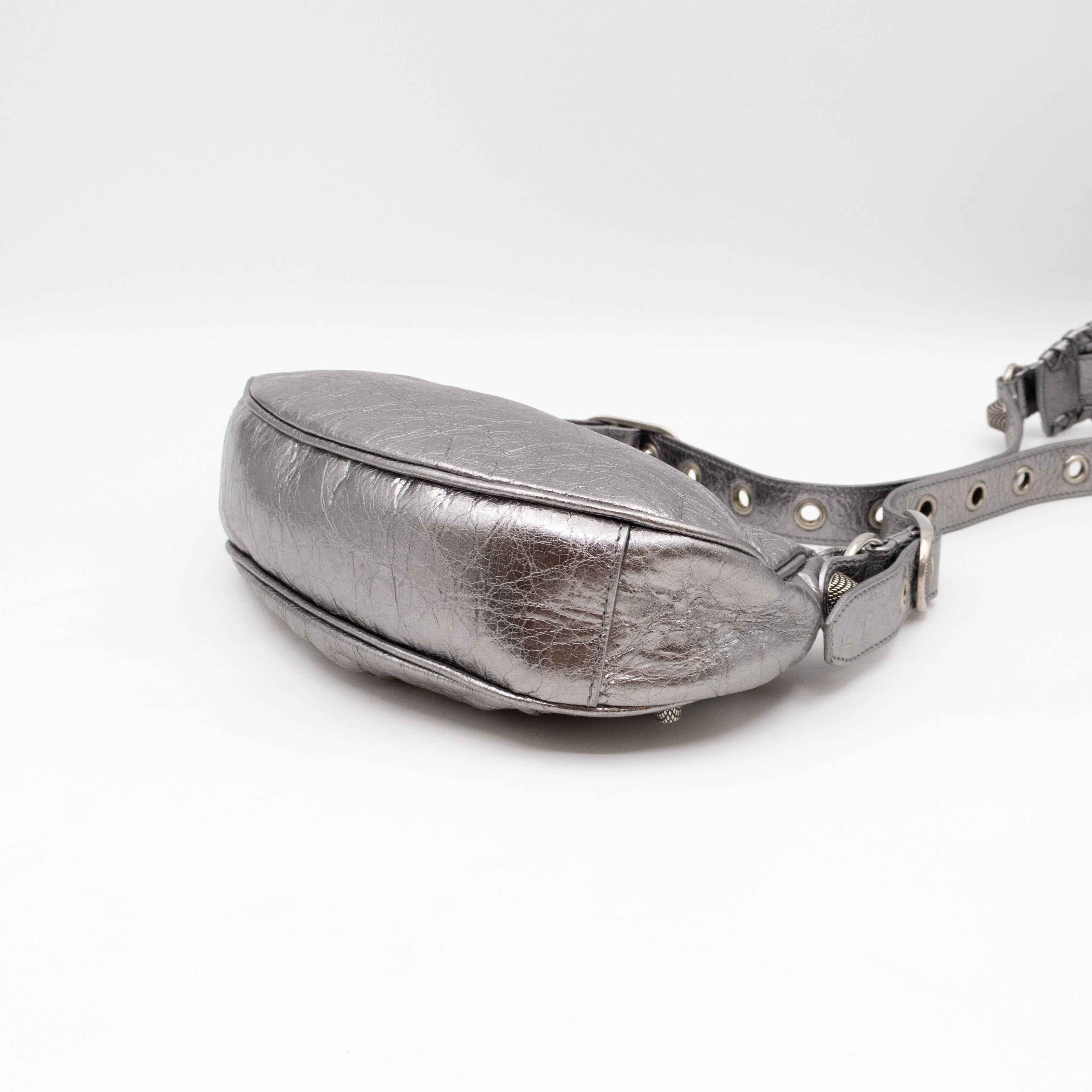 Le Cagole Shoulder Bag XS Silver Metallic Leather