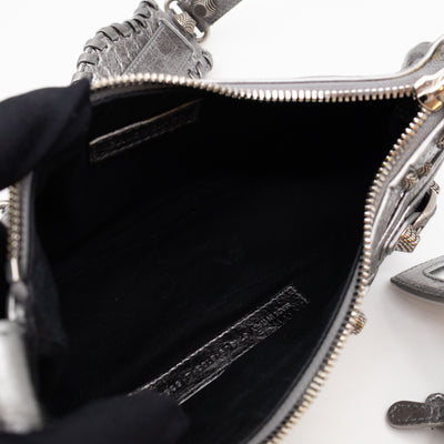 Le Cagole Shoulder Bag XS Silver Metallic Leather