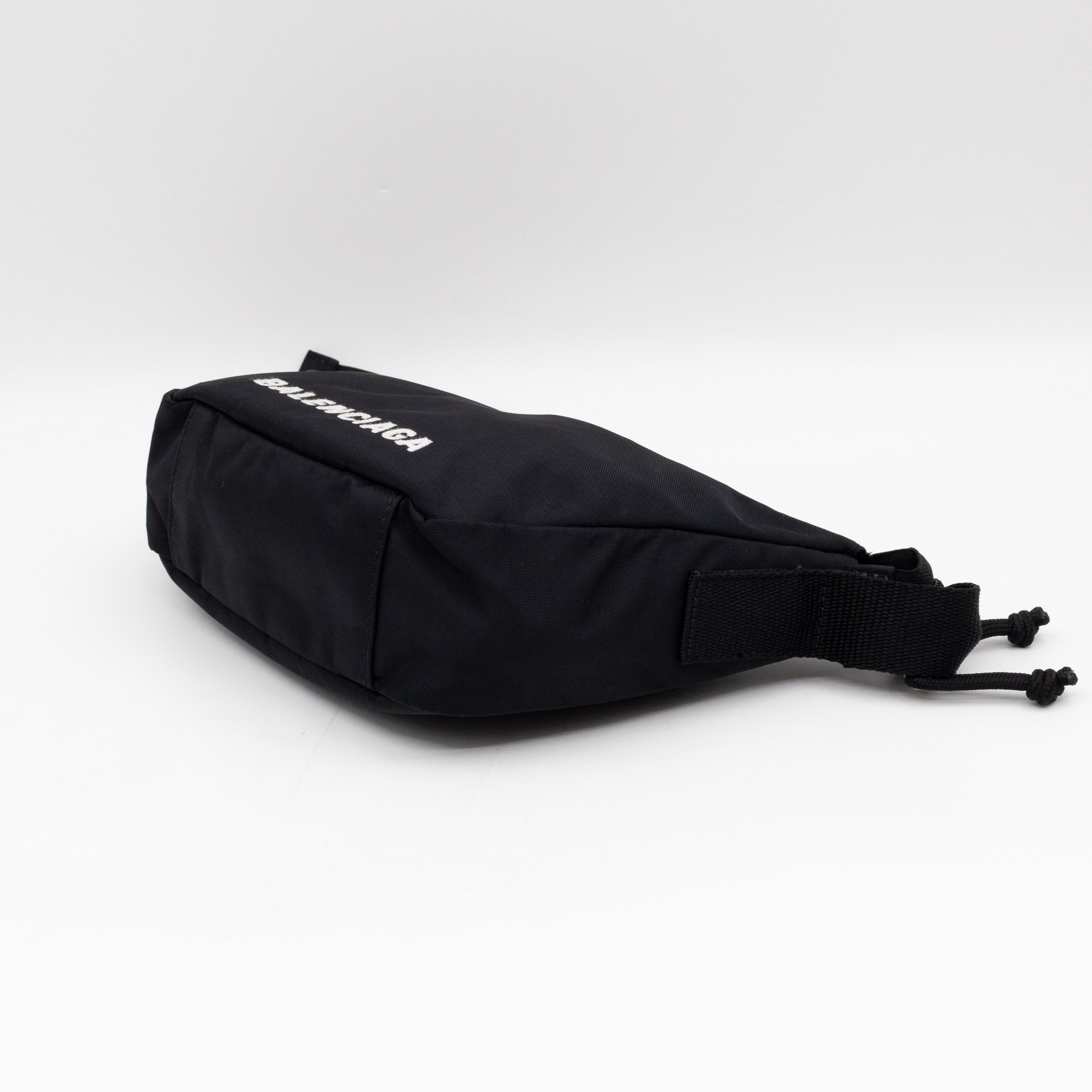 Wheel Shoulder Sling Bag Black Nylon