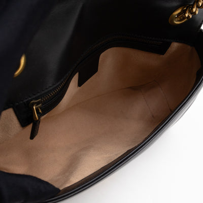 GG Marmont Medium Flap Bag Black Leather
