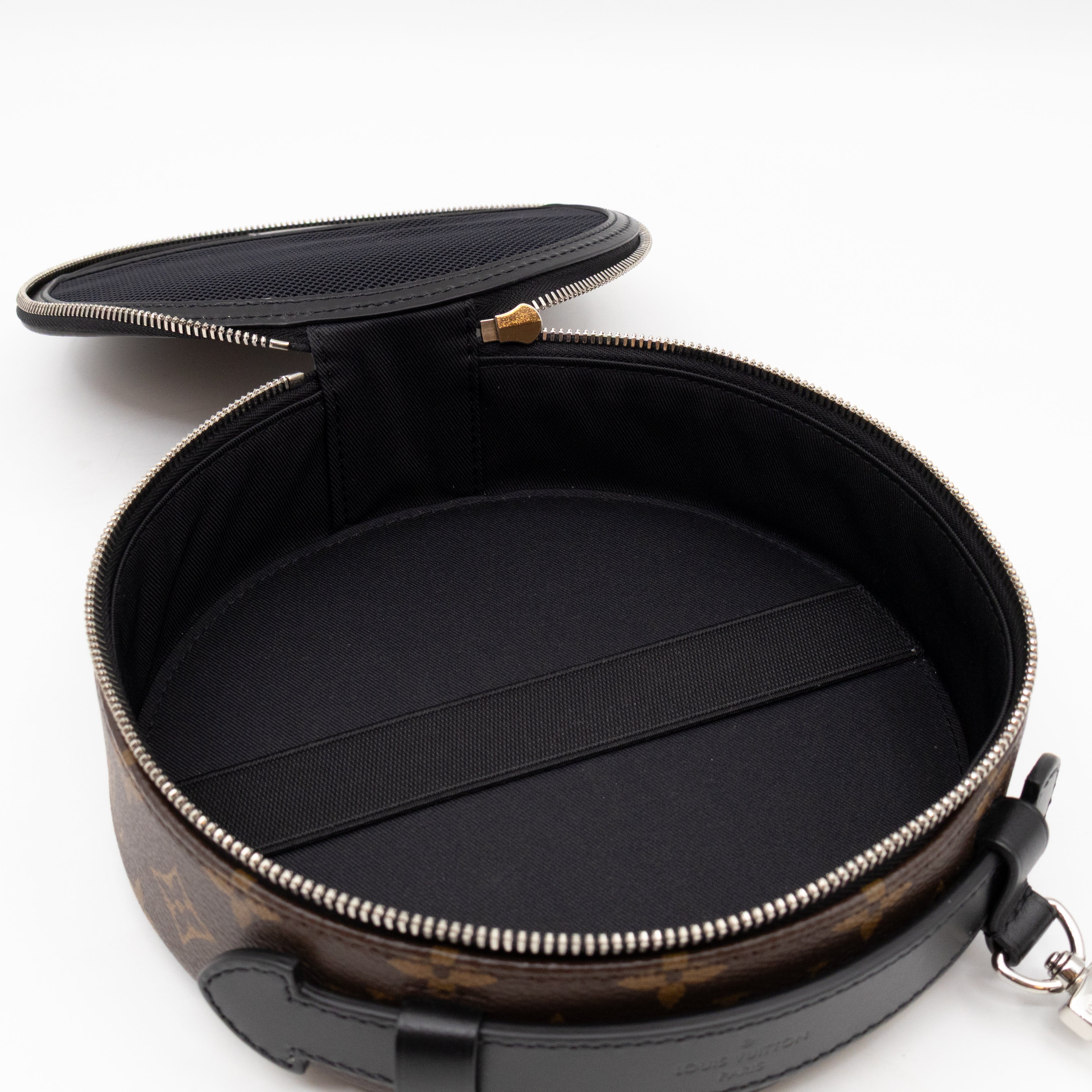 Audio Case Monogram Macassar