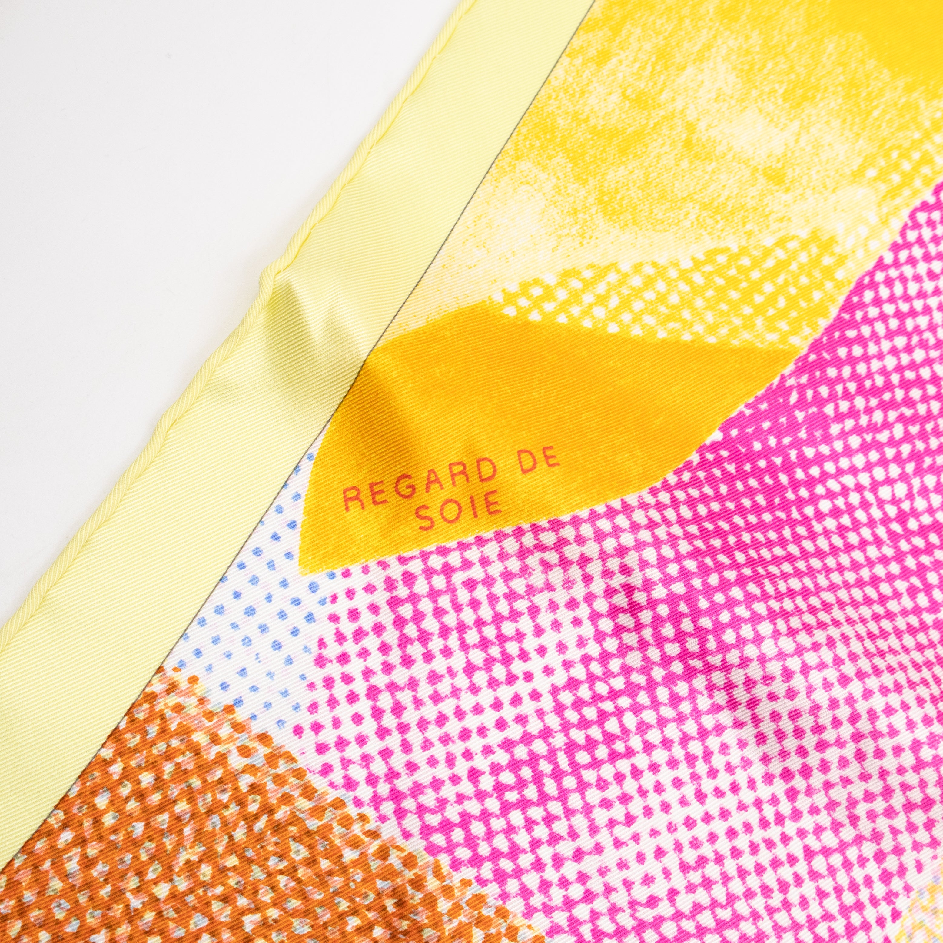 Silk Scarf 70 Regard de Soie Pink Yellow