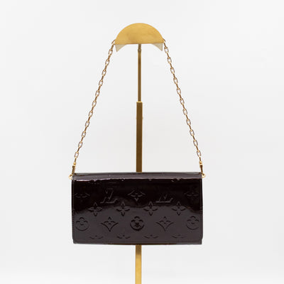 Sarah Chain Wallet Amarante Vernis
