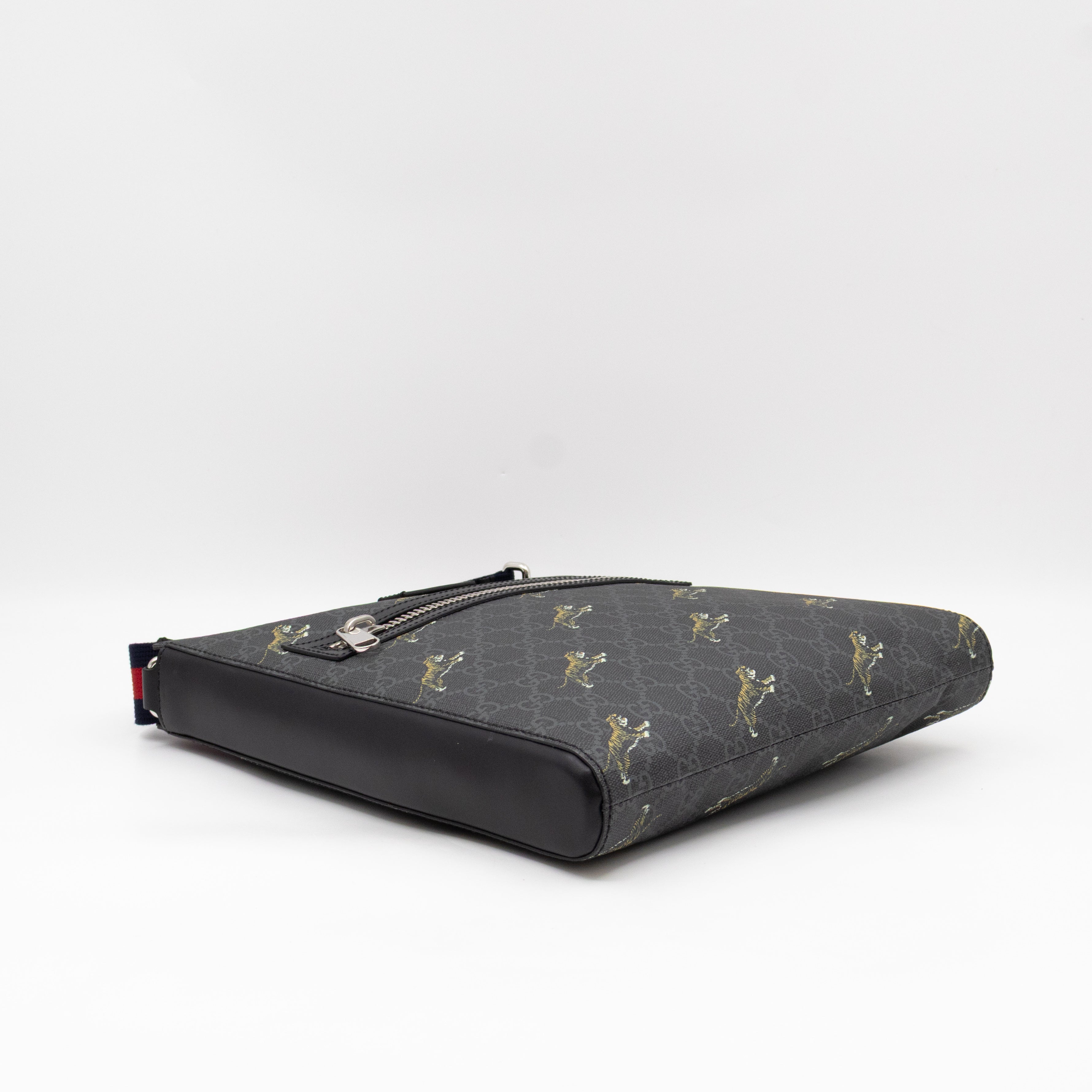 Messenger Bag GG Supreme Tigers Black