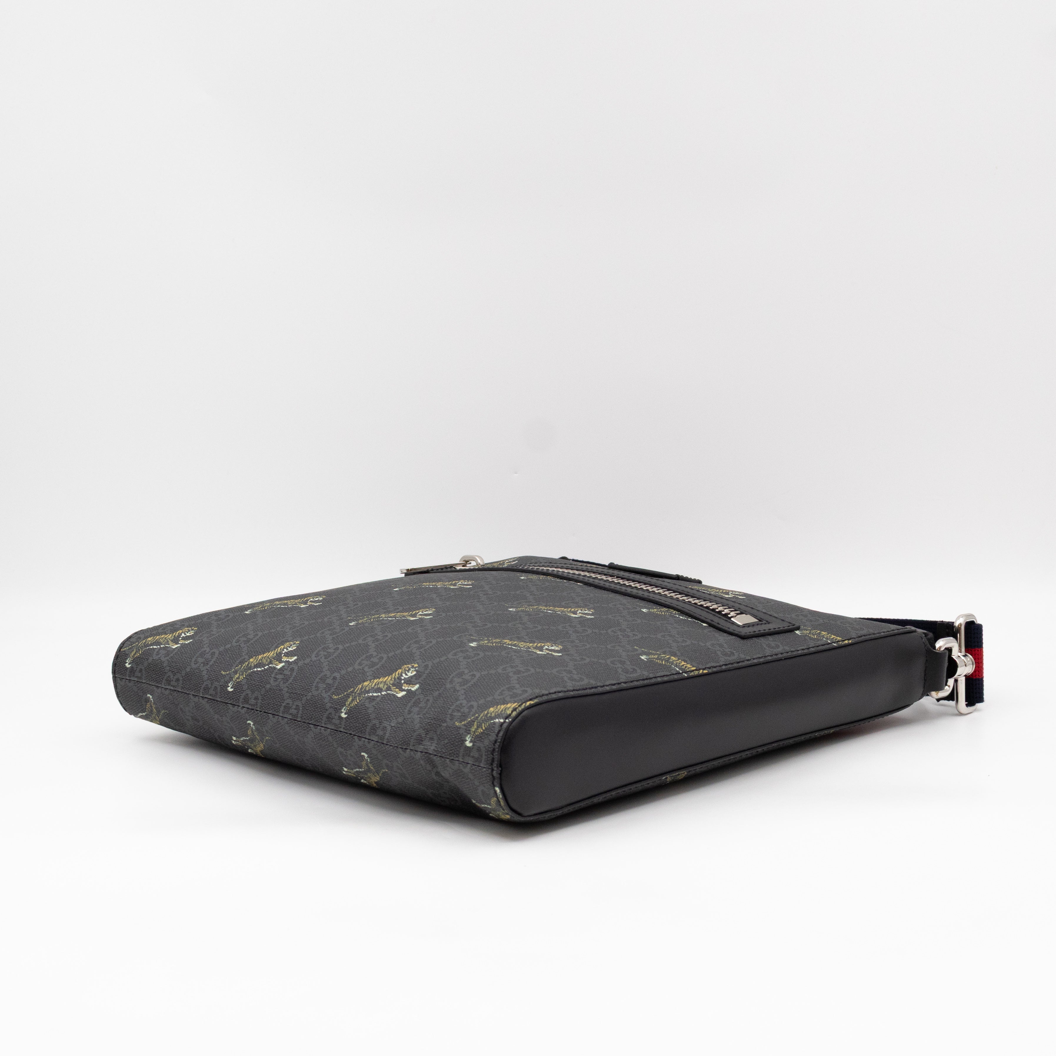 Messenger Bag GG Supreme Tigers Black