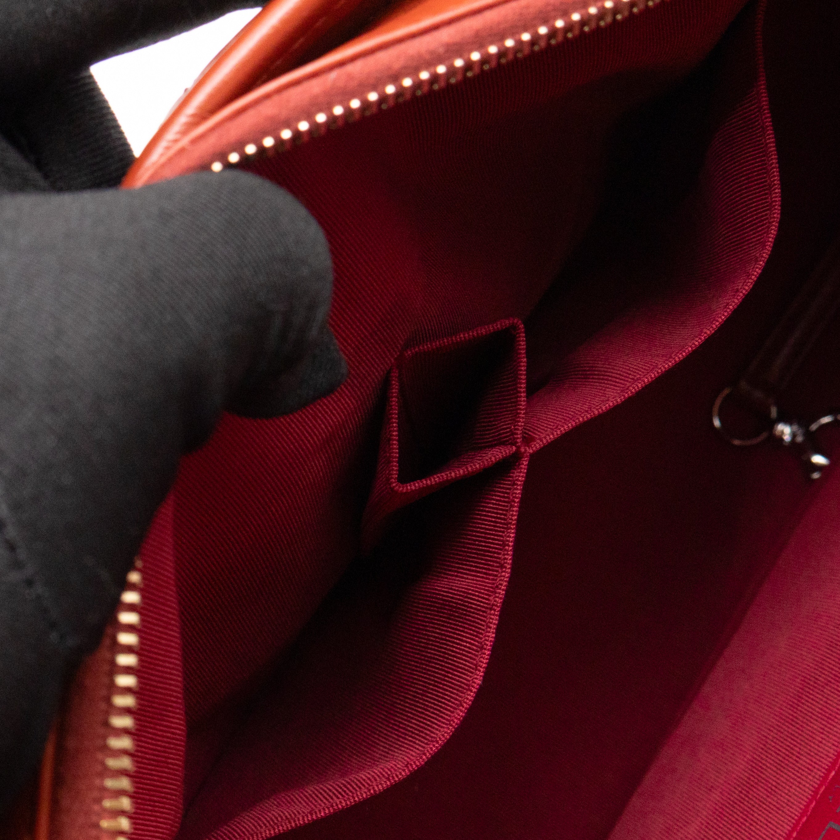 Gabrielle Hobo Medium Brique Rouge Calfskin Leather