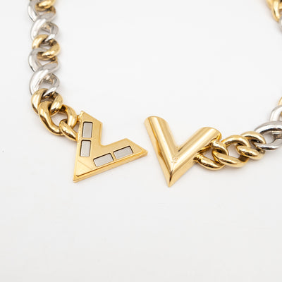 V Necklace Gold