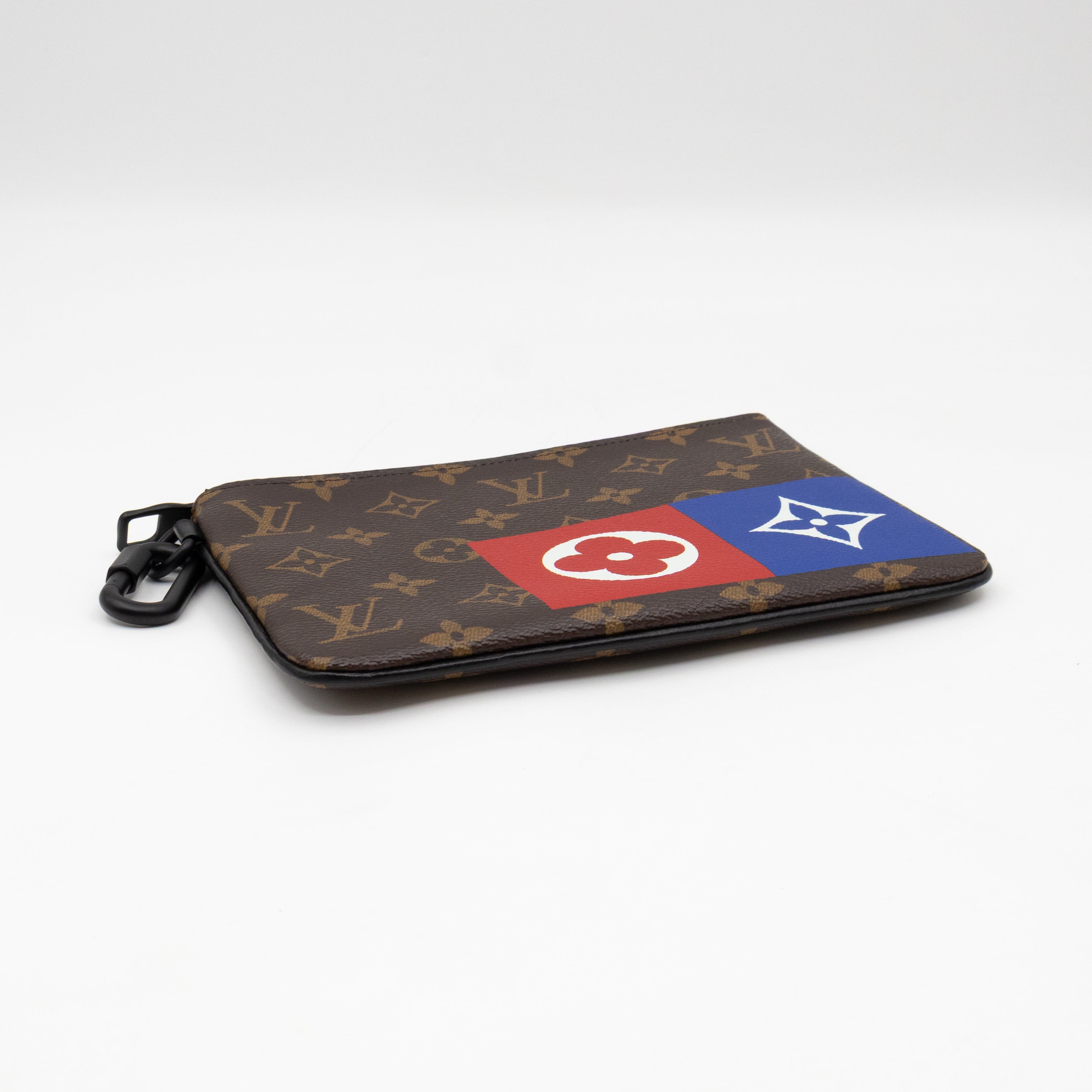 Zipped Pouch MM Monogram Logo Story