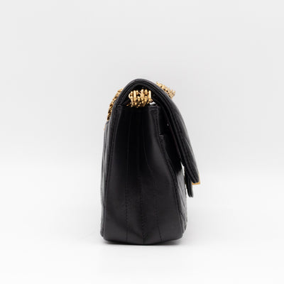 2.55 Reissue 225 Double Flap Bag Chevron Black Leather
