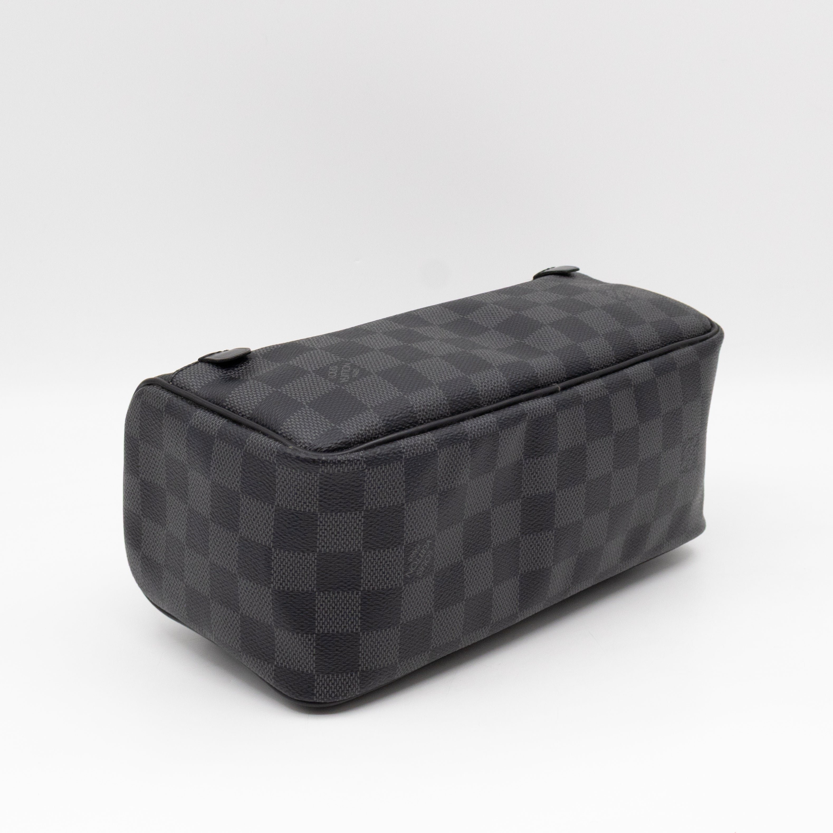 Toiletry Bag Damier Graphite