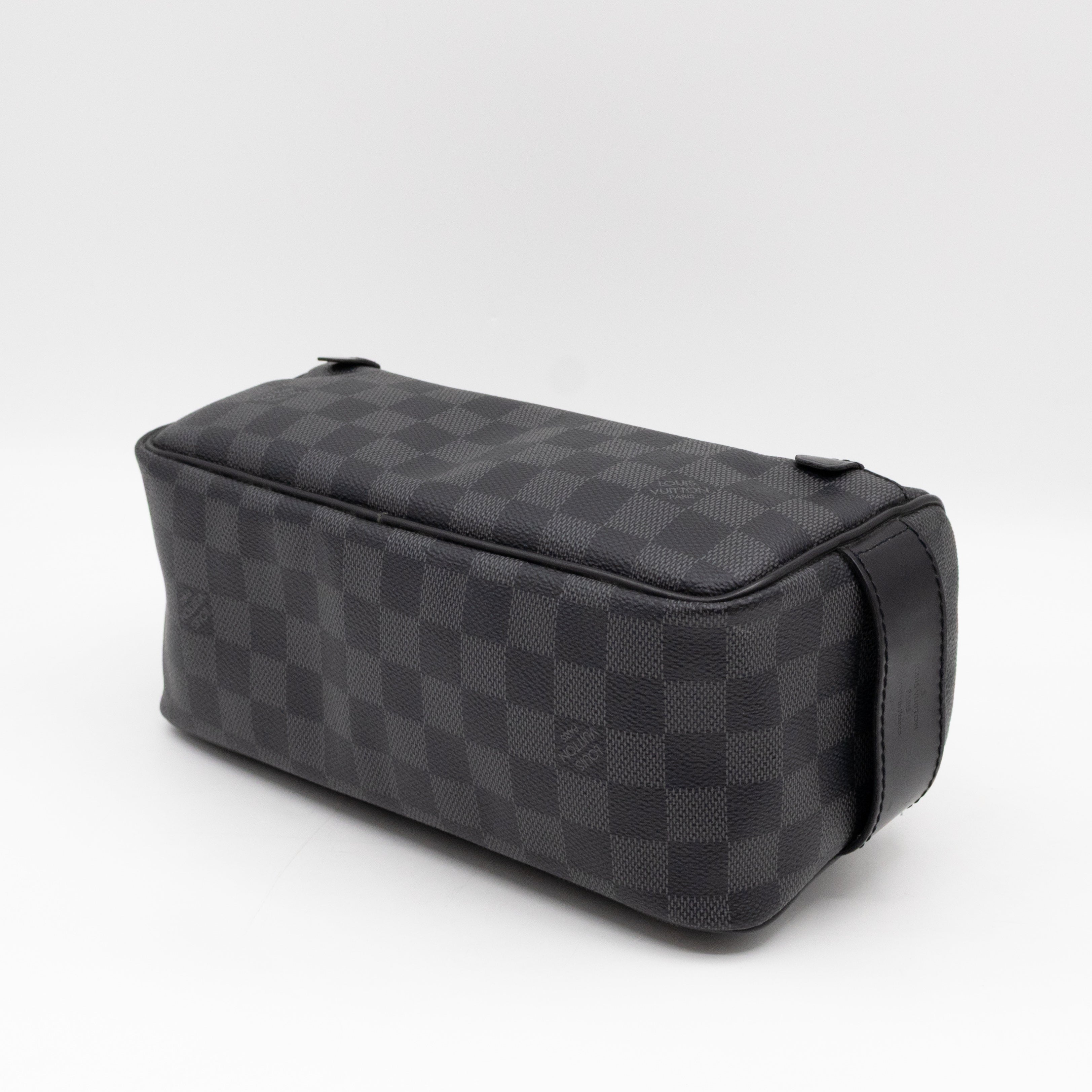 Toiletry Bag Damier Graphite