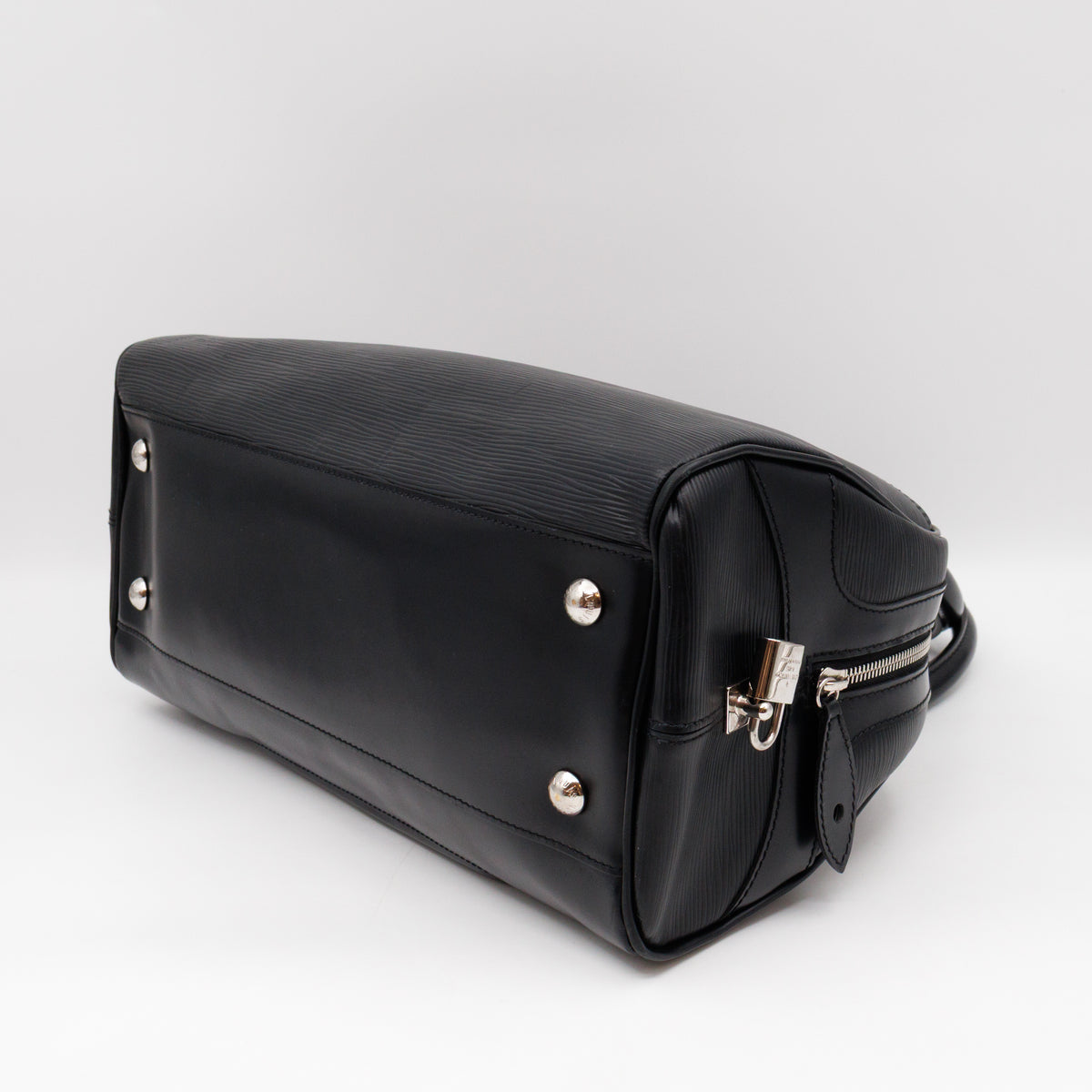 Montaigne Bowling Bag GM Black Epi Leather