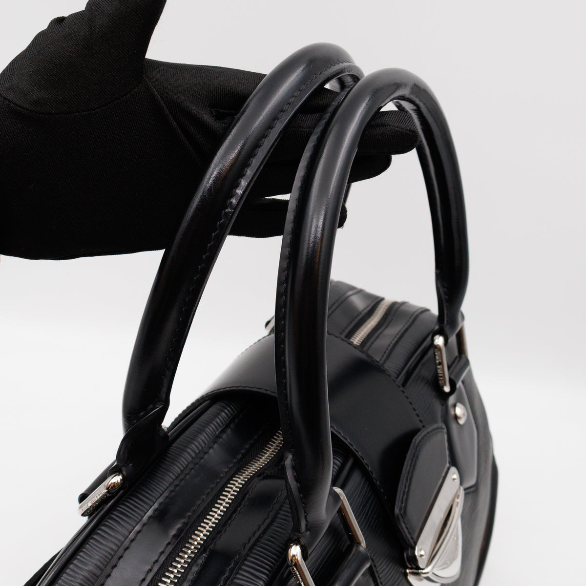 Montaigne Bowling Bag GM Black Epi Leather