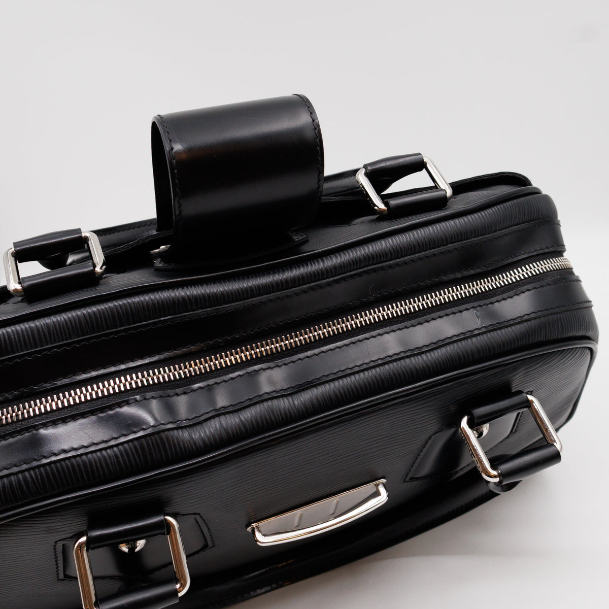 Montaigne Bowling Bag GM Black Epi Leather