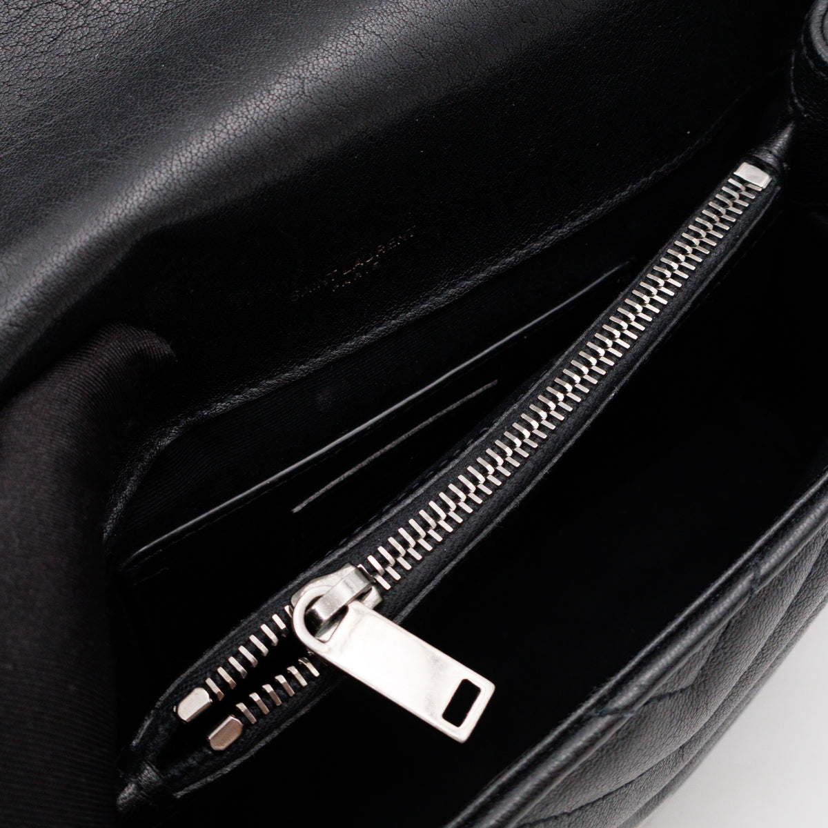 College Medium Chevron Quilted Black Leather