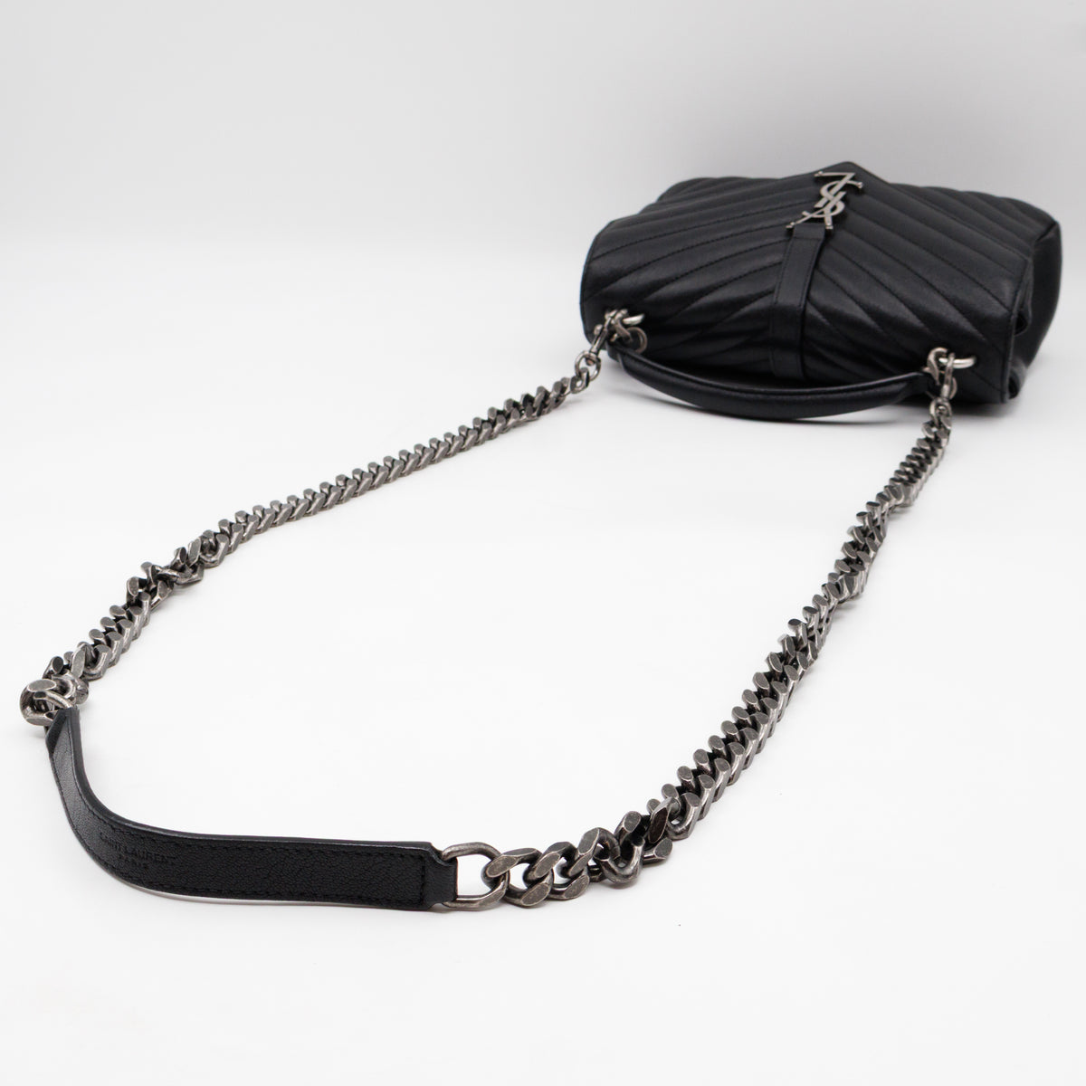 College Medium Chevron Quilted Black Leather