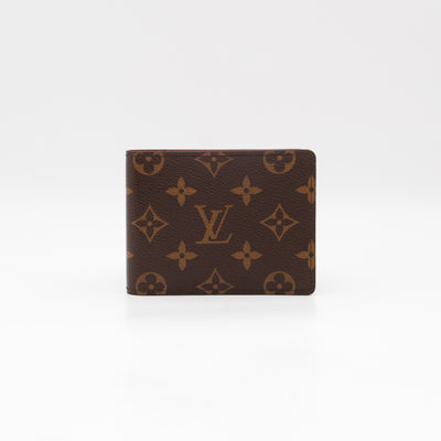 Multiple Wallet Monogram