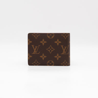 Multiple Wallet Monogram