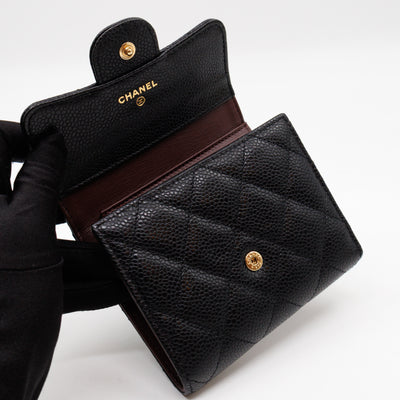 Small Classic Flap Wallet Black Caviar Gold