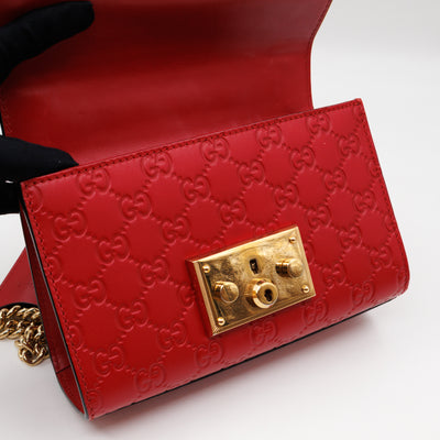 Padlock Flap Bag Small Hibiscus Red GG Guccissima