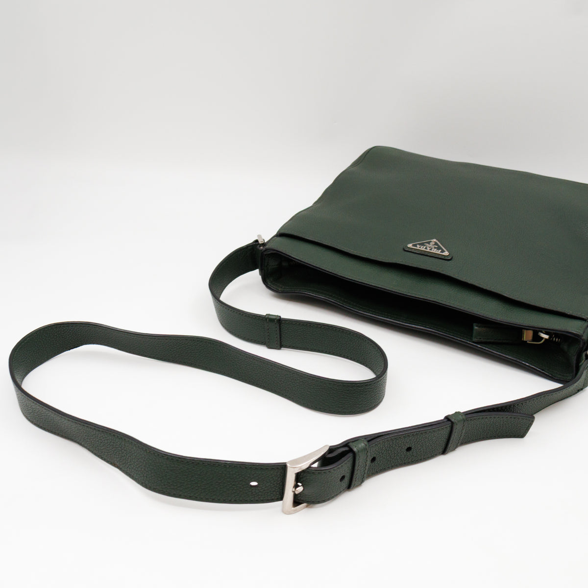 Flat Pocket Messenger Bag Dark Green Leather